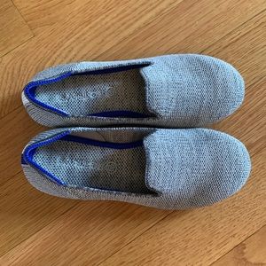 Kids Rothy’s EUC Taupe Heather Loafers Size 1